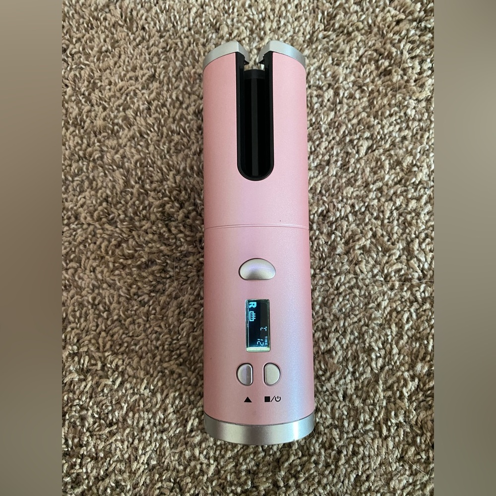 Wireless Curling Iron.
